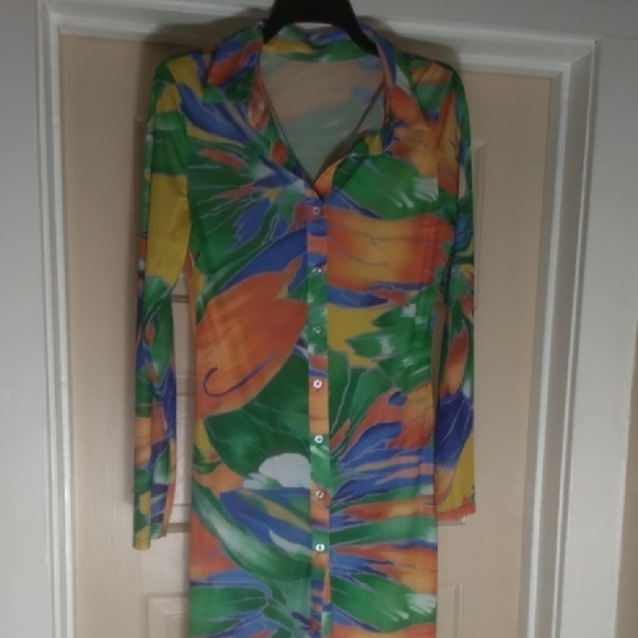 Dresses & Skirts - Multicolor Button-Down Dress